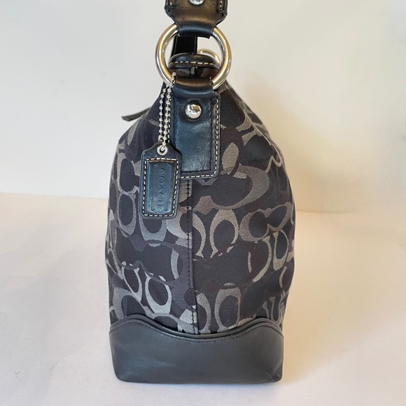 Coach Black Optic C Signature Canvas Sarah Tote Shoulder Bag - Picture 4 of 13